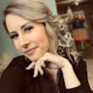 Meet your Posher, Kaela